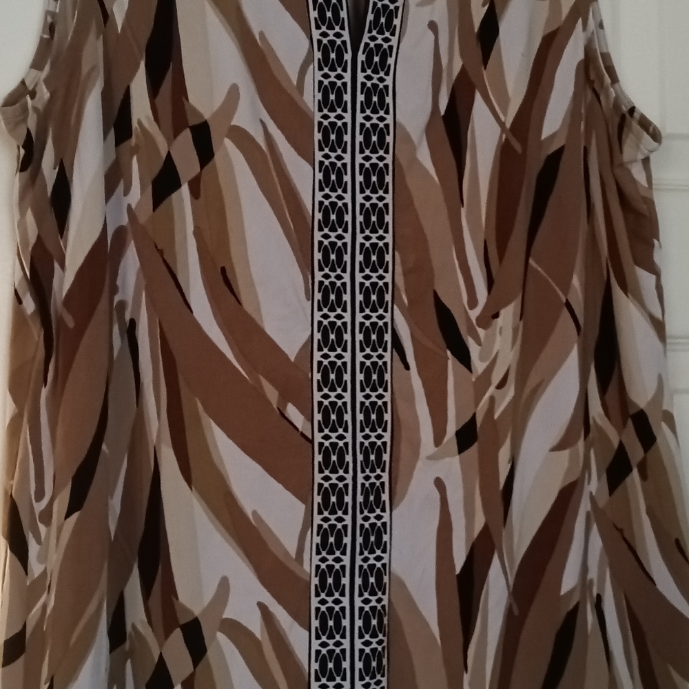 Women's Dana Buchman top